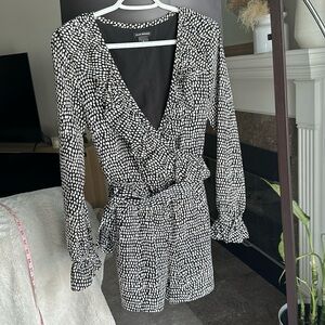 Cute long sleeves rope - size 0 or extra small